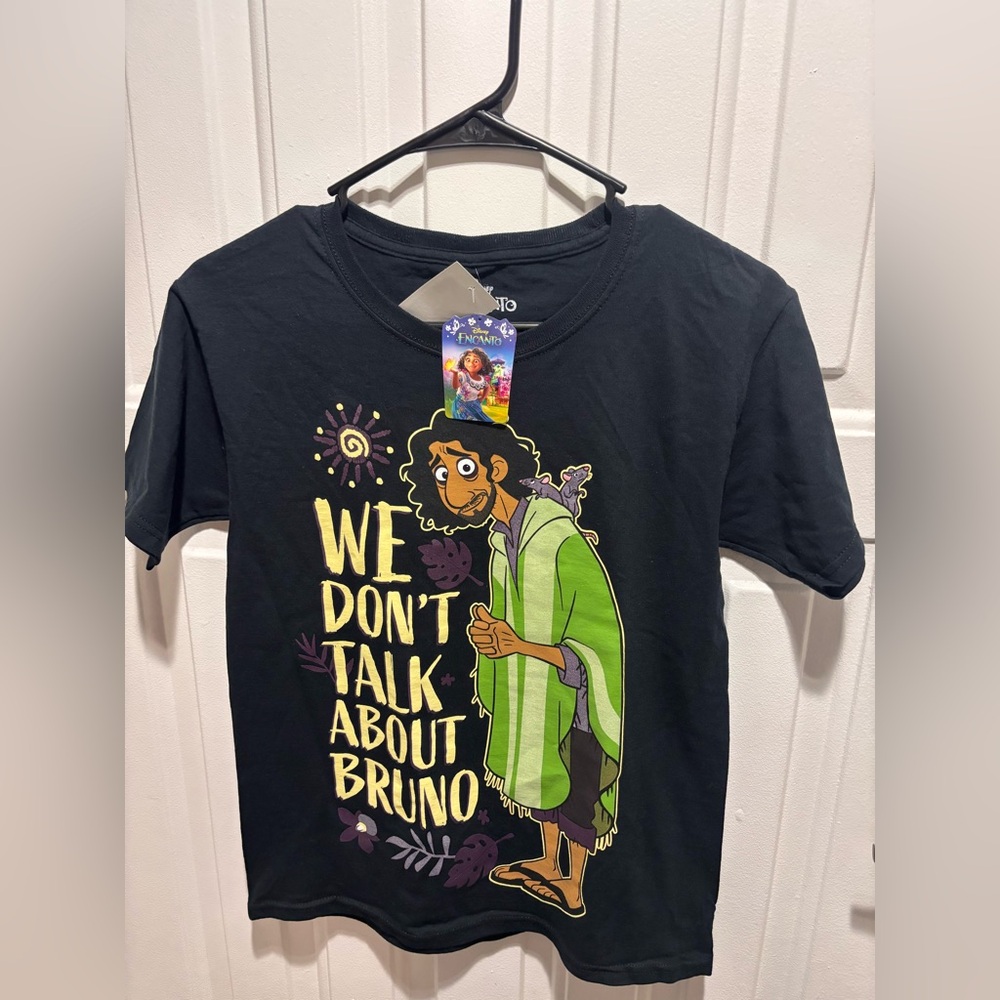 Disney Enchanto T-Shirt